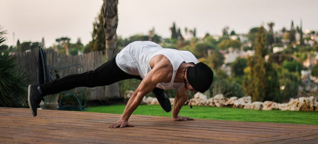 Pros and Cons of Calisthenics